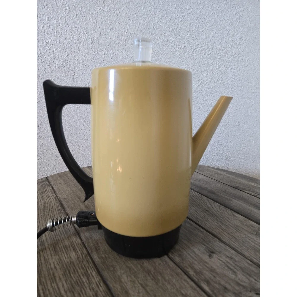 Vintage West Bend Westmark 1832 9 Cup Yellow Gold Coffee Percolator Works Retro